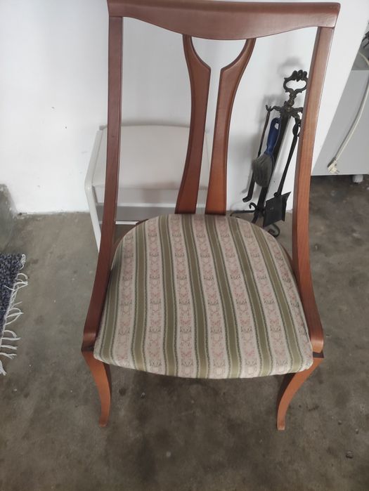 Conjunto de 4 cadeiras