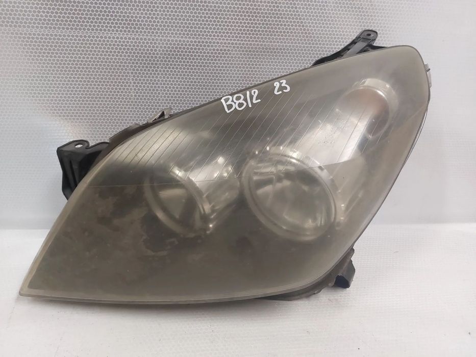.  LAMPA PRZOD PRZEDNIA LEWA OPEL ASTRA H