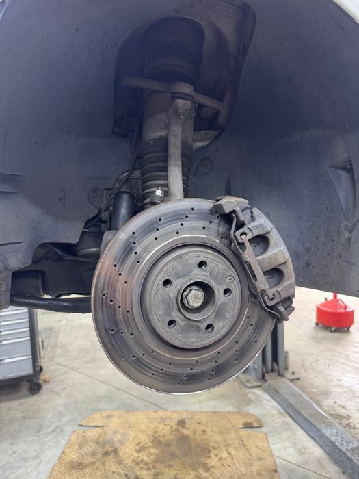 Суппорта w211 4 поршя перед и 2 поршня задние