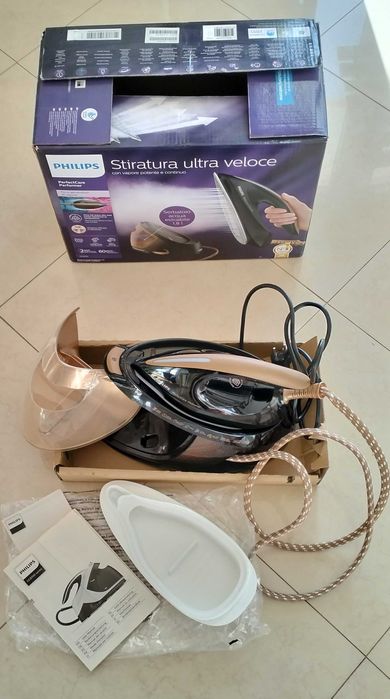 Ferro de engomar com Caldeira PHILIPS GC8700 - com muito pouco uso
