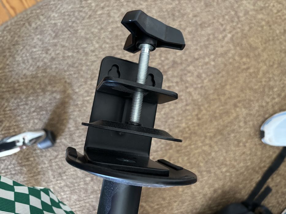 Suporte para 2 ecrãs