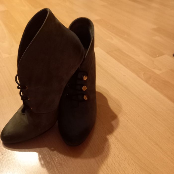 Botki  szpilki buty carinii 38  by maja sablewska khaki skórz