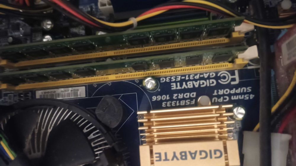 Komputer stacjonarny