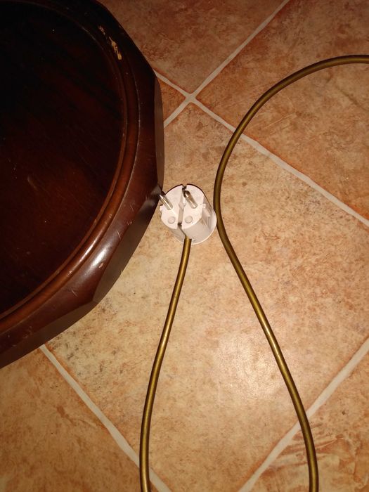 Stara lampa stojąca podłogowa