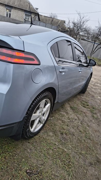 Продам Chevrolet volt 1