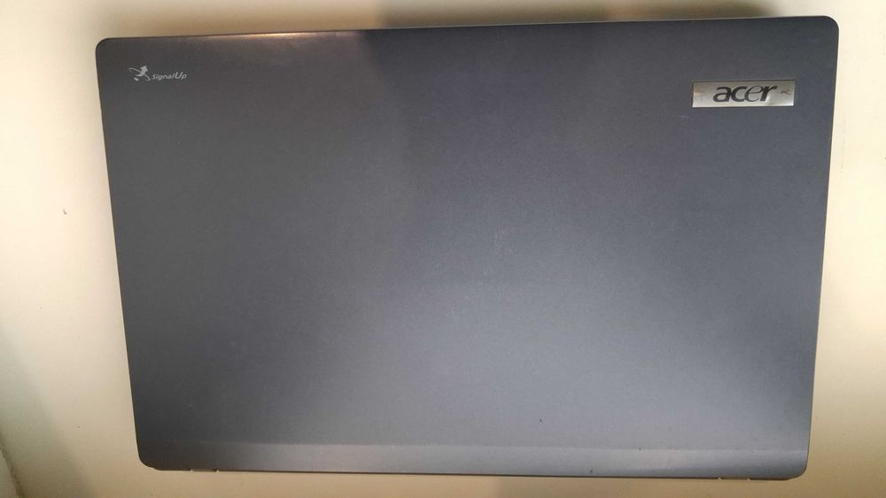 Продам не робочий ноутбук Acer TravelMate  5740. Під ремонт або на запчастини.
