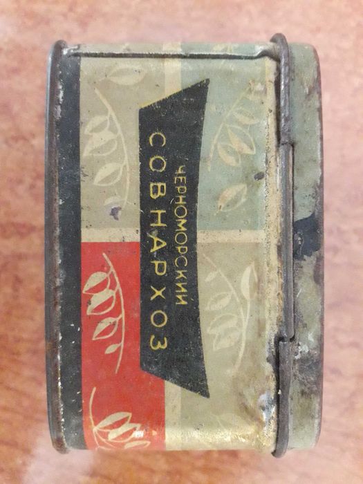 Жестяная коробочка СССР  от чая