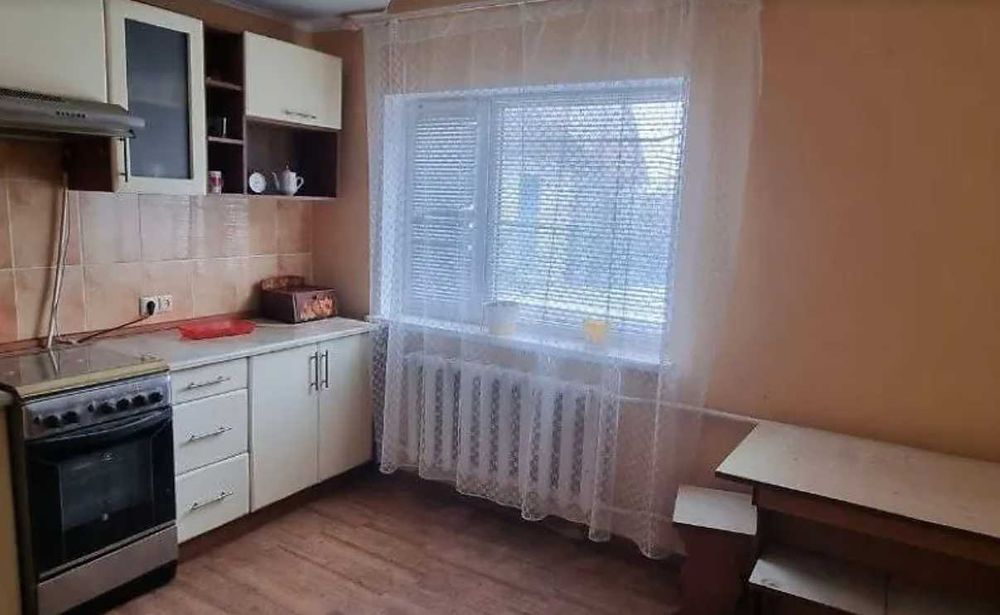 ₴ Продаю частину будинку в Колоденці