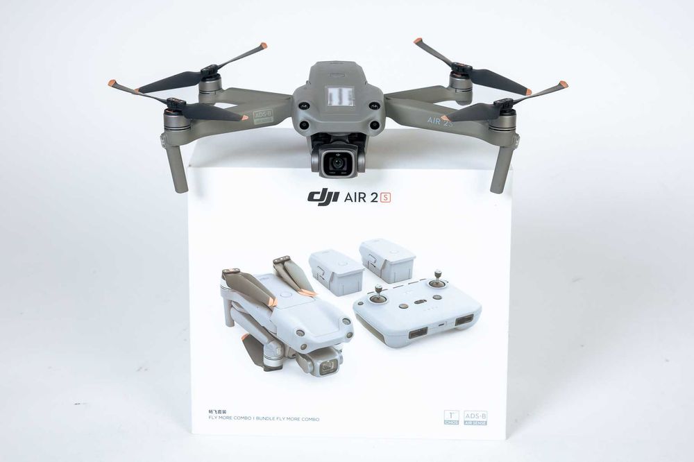 Dron DJI Air 2S Fly More Combo zestaw