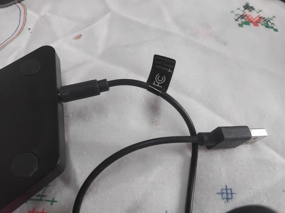 Base de Carregamento Dupla para comandos de PlayStation 4 (DualShock 4