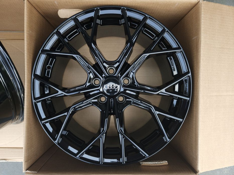 AUDI 18 " Nowe 5x112 A4 B6 B7 B8 B9 A5 B10 A6 C6 C7 Q5 Q3 Czarne Felgi