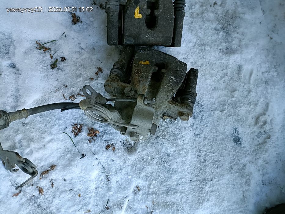 Zacisk hamulcowy prawy lub lewy tył mondeo MK4 S-Max  Kuga