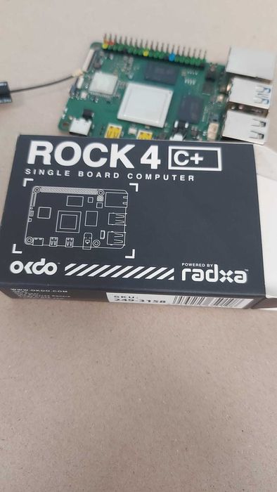 ROCK 4 Model C + 4Gb - Novo (equivalente ao raspberry pi 4 4Gb)