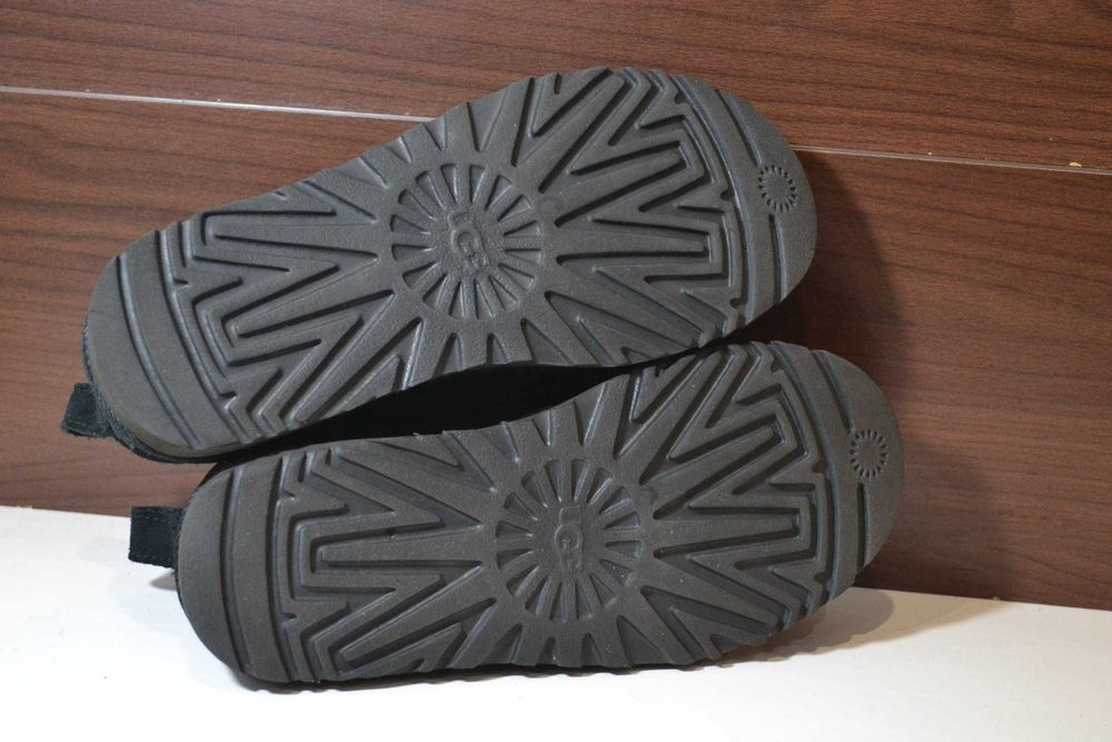 ugg australia 37р уги зимние ботинки сапожки оригинал кожаные