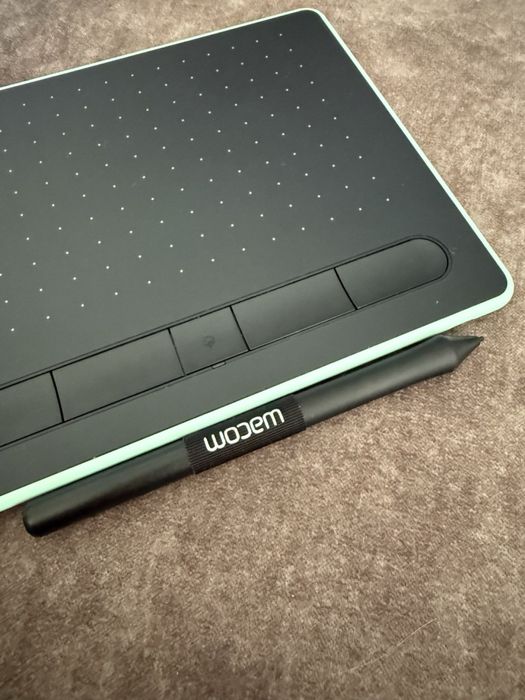 Графічний планшет Wacom Intuos S Bluetooth Pistachio