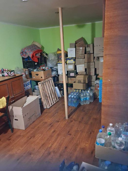 Продам магазин та житловий будинок с Бузуків (можлива оренда магазину)