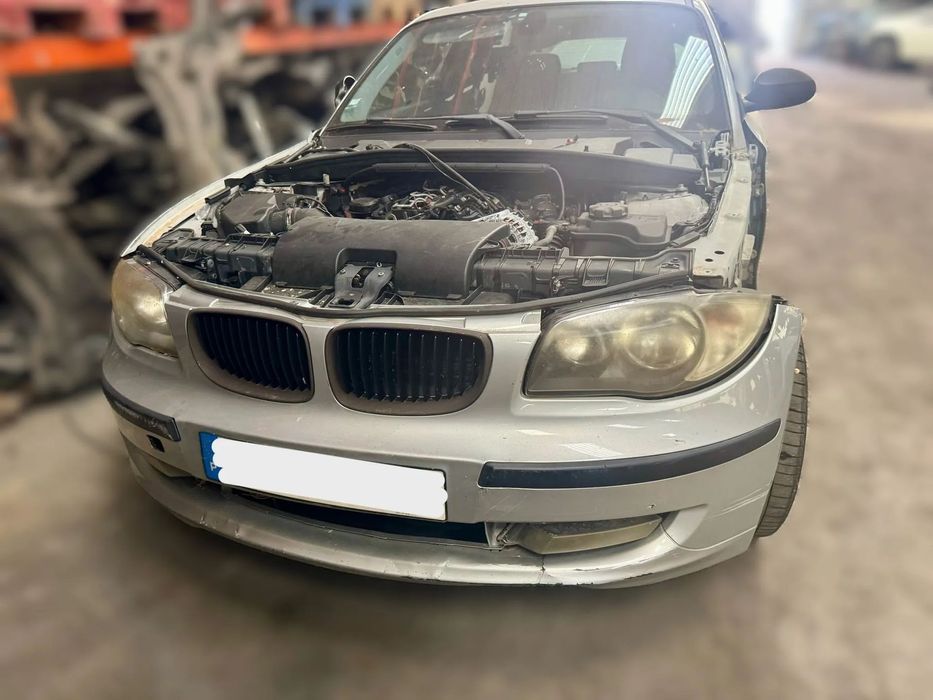 BMW 118D E81 2009 Para Peças Ref Motor- N47D20A; C /Ref CV- GS617BG/DG