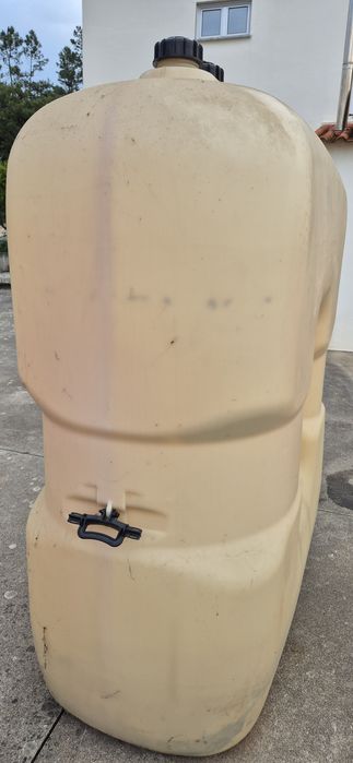 Depósito de gasoleo de aquecimento