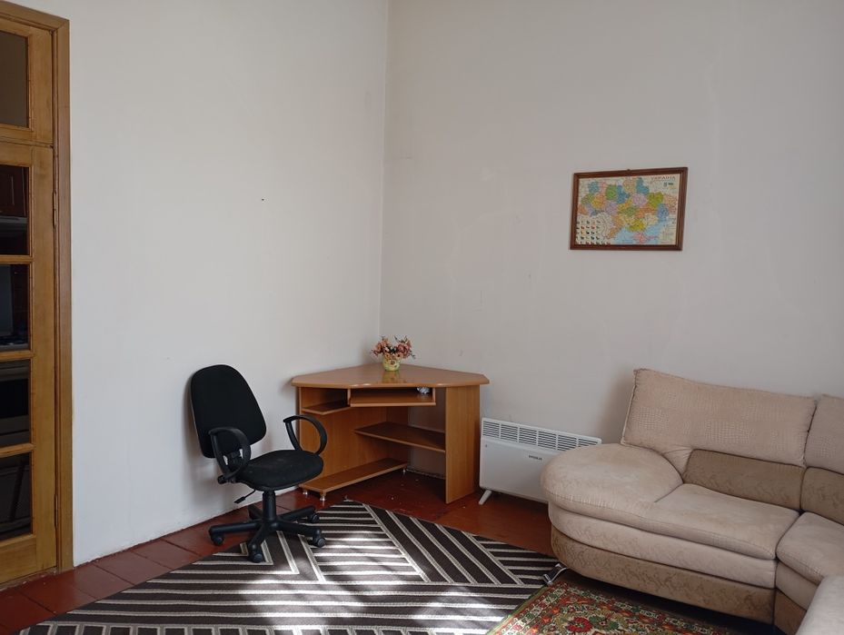 Двохкімнатна квартира в центрі