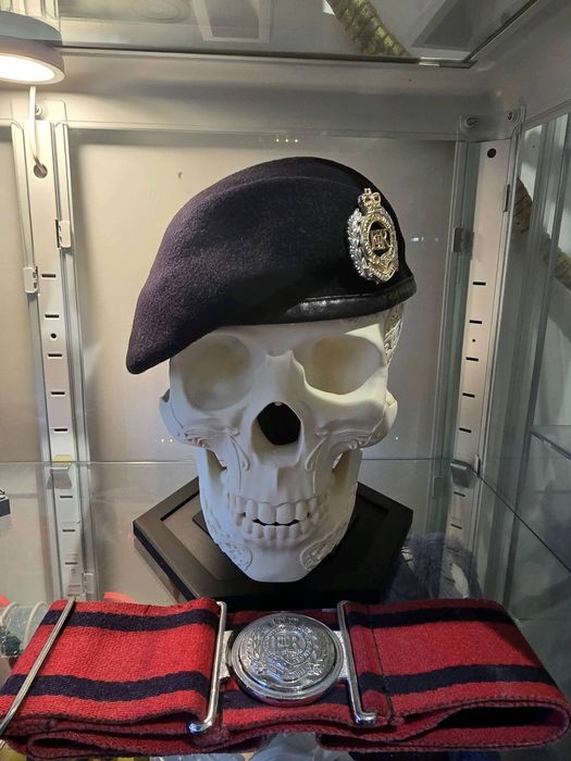 Підставка для шолома Череп 3D | Skull Stand | Навушники / Берет