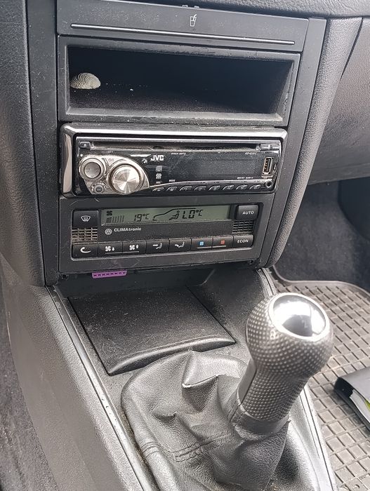 VW golf TDI ekonomia kombi z Niemiec