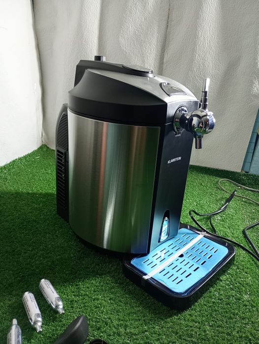 Klarstein beer Cooler nalewak do piwa lodówka 

Cena 349 zł 

Produkt