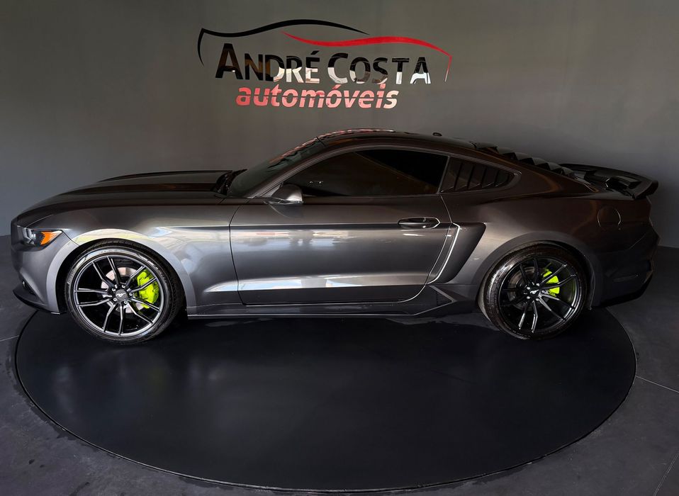 Ford Mustang 2.3i EcoBoost Aut. foto 3