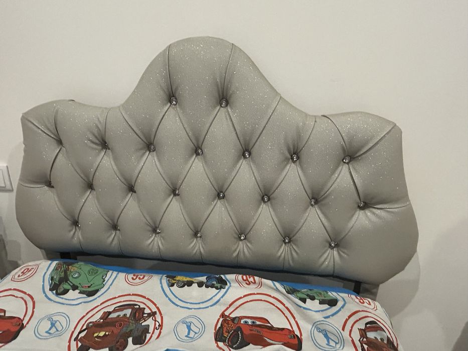 Quarto de solteiro completo