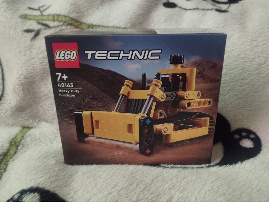Конструктор LEGO Technic Сверхмощный бульдозер (42163)