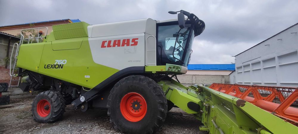 Комбайн CLAAS Lexion 760
