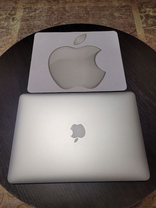 MACBOOK AIR 13  1.8ghz 8gb ddr3 intel i5   макбук