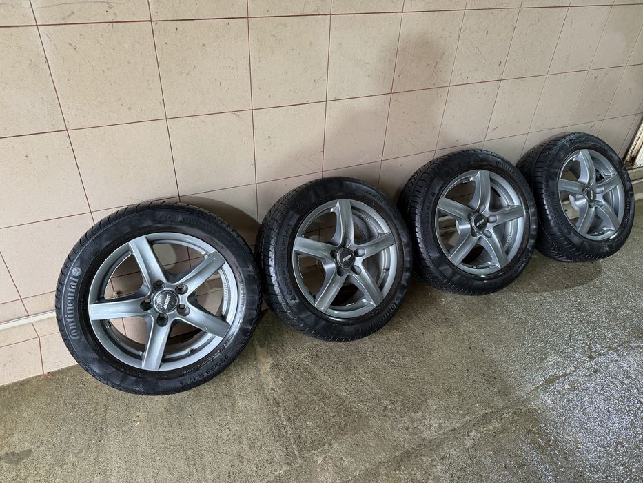 Резина з Дисками 225/55 R17 4 шт 5•120 Розболтовка