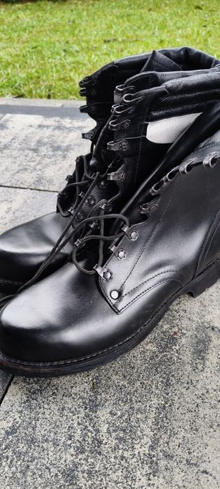 Rezerwacja Buty wojskowe taktyczne militarne skoczki rozmiar 44 - 28,5