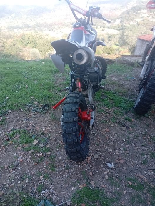 Vendo pit baik 125 e outra pra peças
