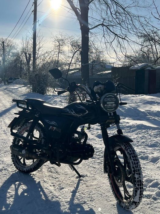 Продажа мустанг фіт 125