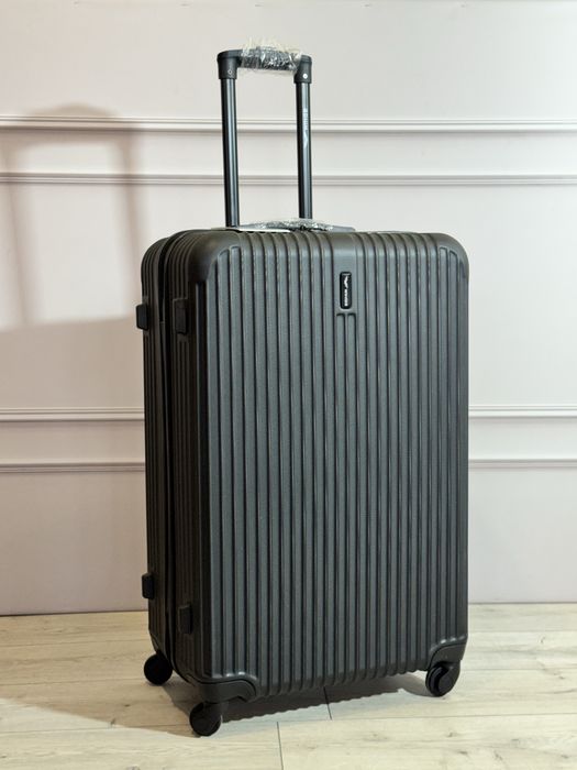 Чемодан чемоданы валіза Wings TR058 Польща АКЦІЯ!!!