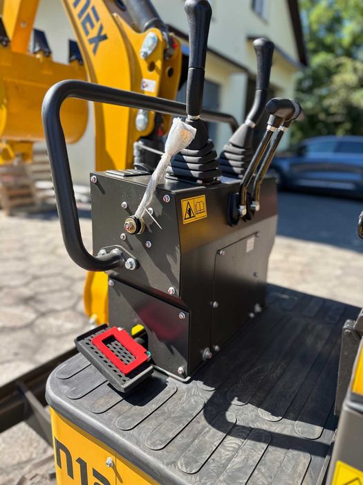 NEX Minikoparka N12 Silnik Yanmar 1200kg nowa mini koparka long