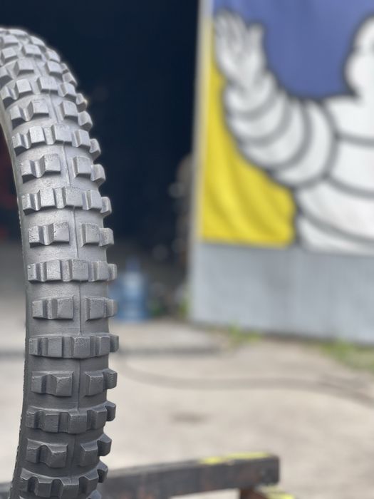 Мотошина 1шт 90/90 R21 Metzeler Unicross