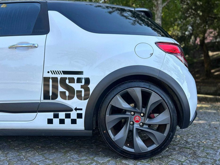 Citroen DS3 Racing 1.6 THP 203