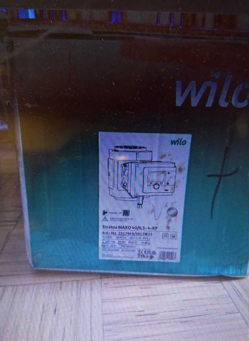 Циркуляційний насос  WILO STRATOS MAXO 40/0,5-4 PN6/10-R7