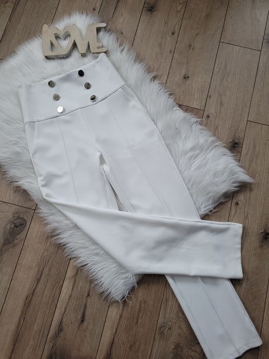 Eleganckie białe spodnie garniturowe Lady Drama