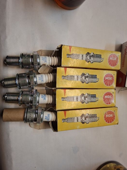 Свічі запалювання NGK