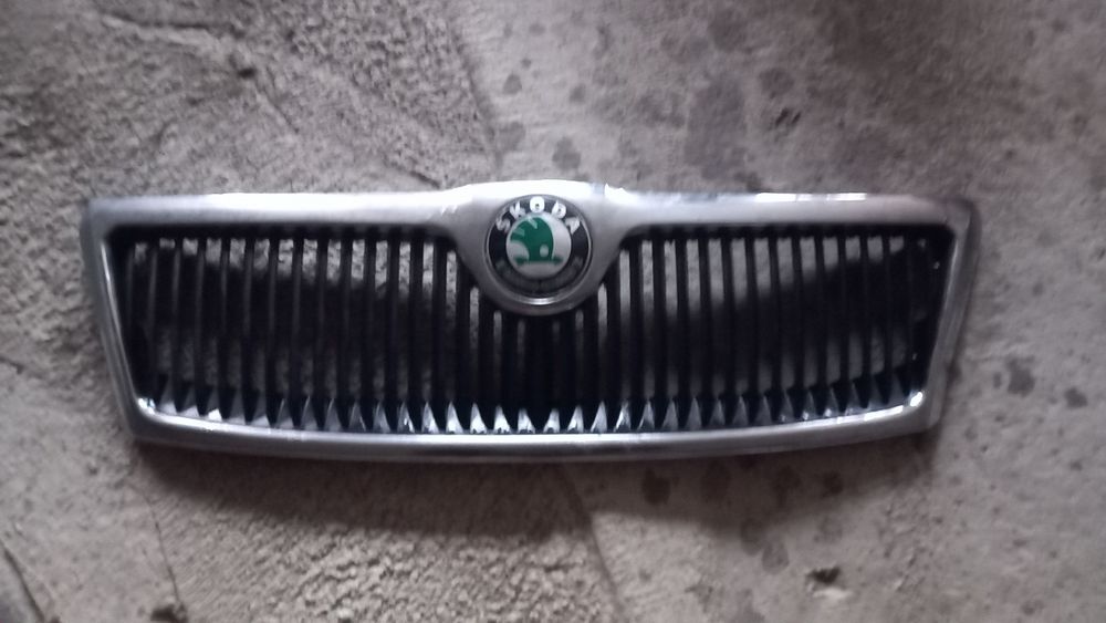 Grill atrapa S k o d a