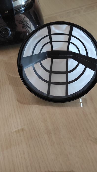 Máquina de café kubo de pó usada poucas vezes