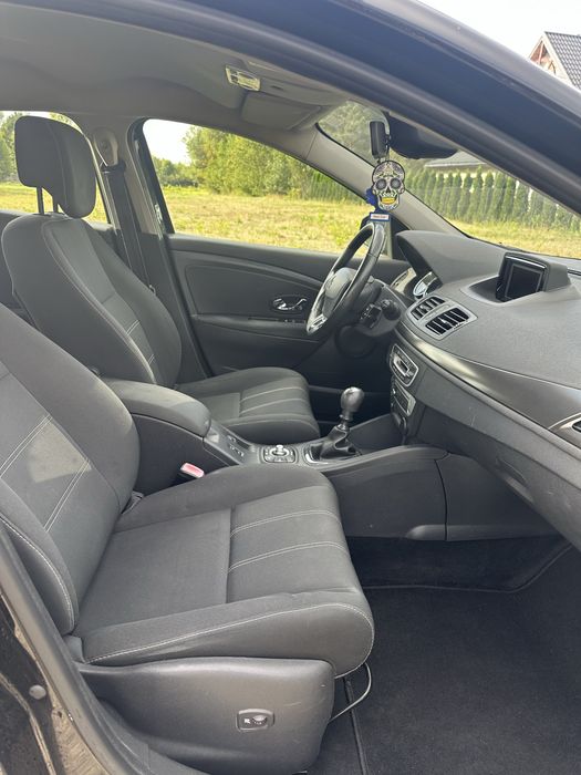 Renault Megane lift 1.2 benzyna niski przebieg