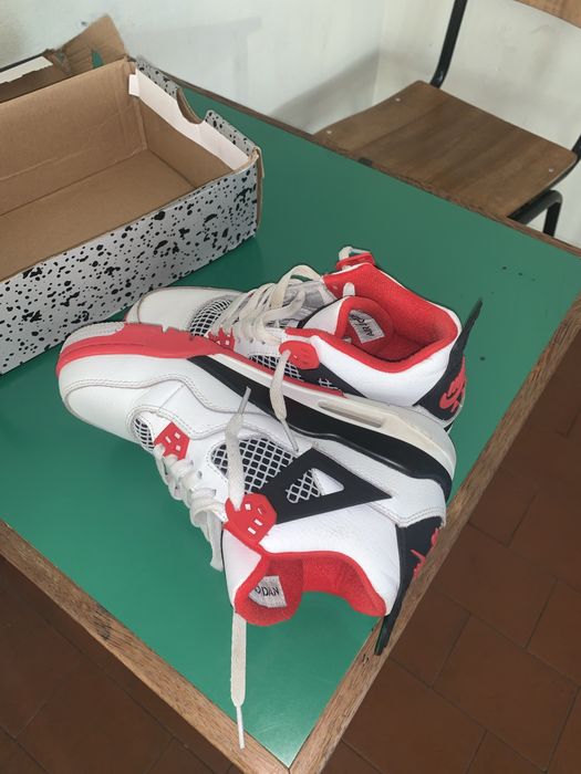 Air Jordan 4 Retro Fire Red