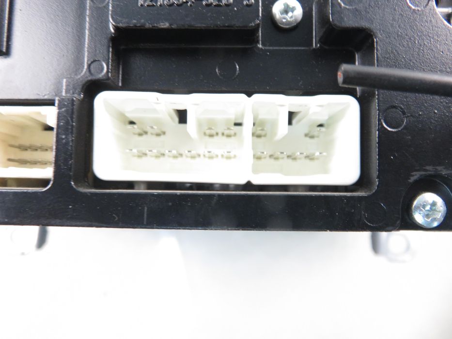 Radio Toyota Yaris II (p9) 861200d490