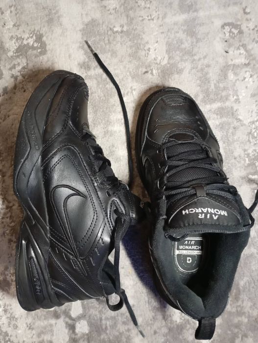 Кросівки Nike AIR MONARCH IV 39р 25,5см