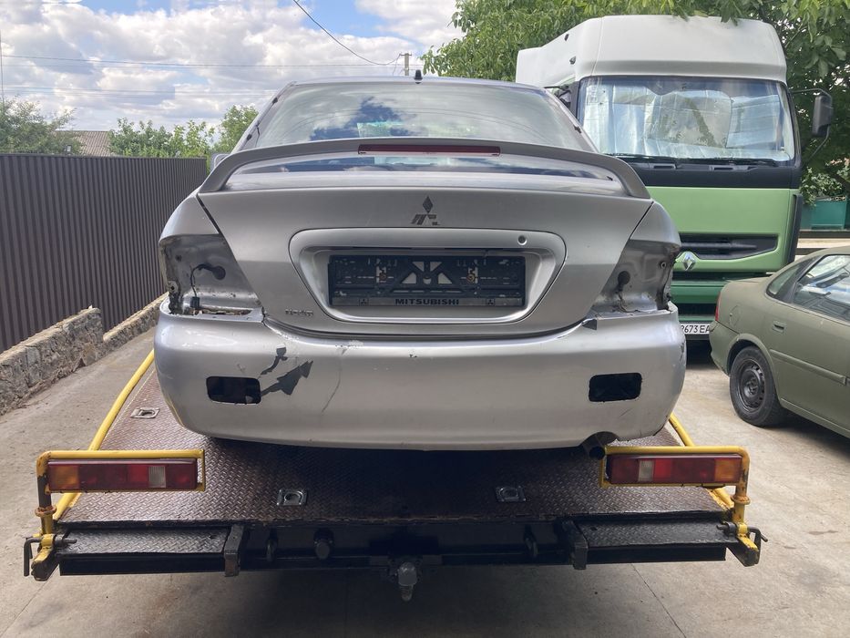 Mitsubishi Lancer 9 по запчастинам . Малий пробіг