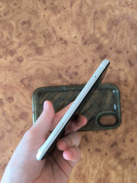 iPhone XR 64 ГБ білий